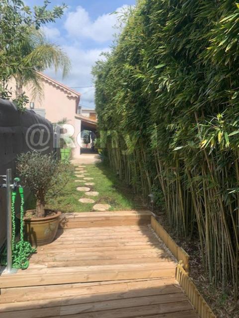 Studio Proche Mer Et Ville Toulon 2 Pers Exterior photo